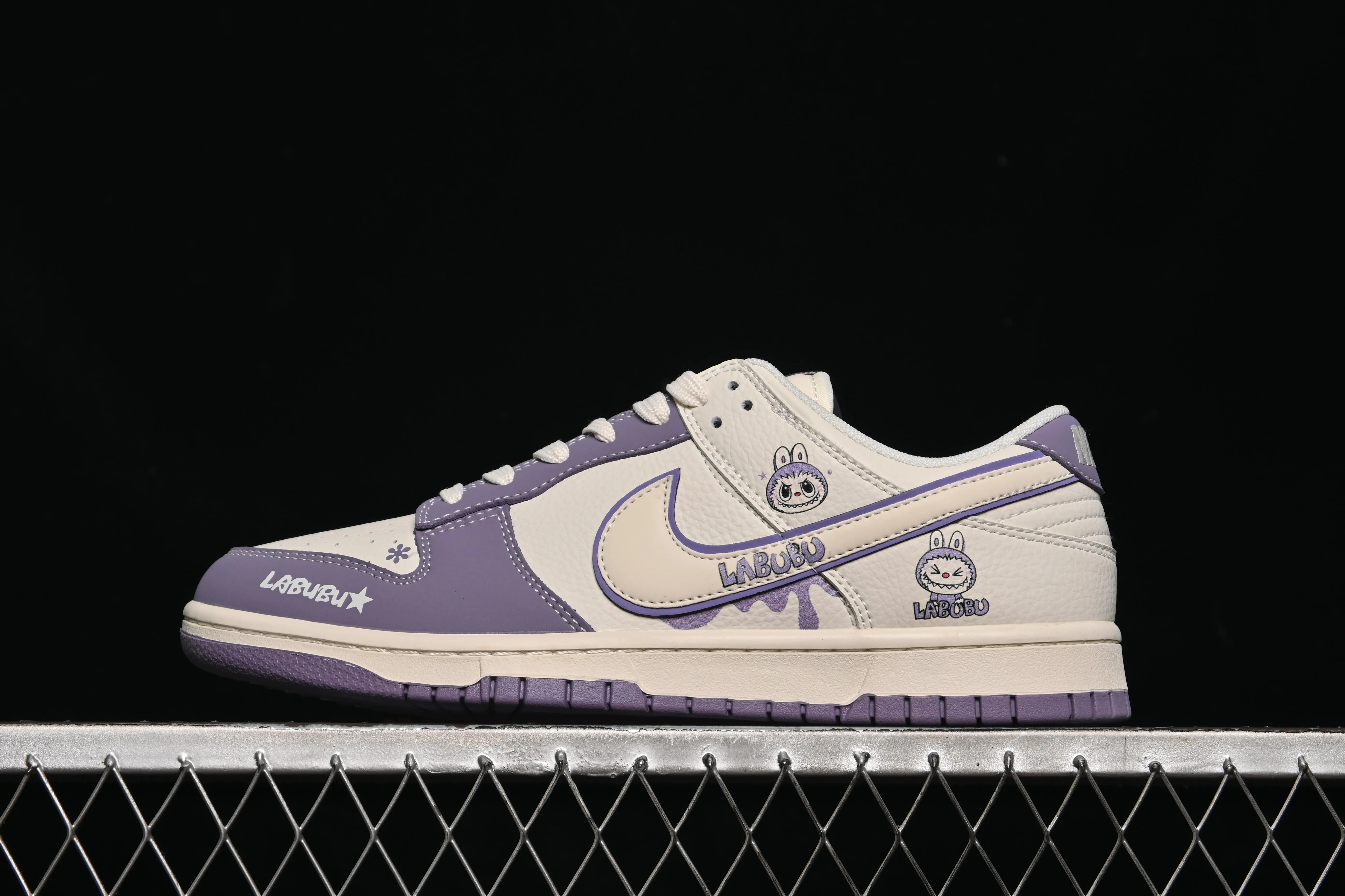 All categories Nk SB Dunk Series Nk SB Dunk Low High-end customized low-top sneakers Nike SB Dunk Low Mi Zirabbu Anniversary high-end customized low-top casual sneakers CS5288-119